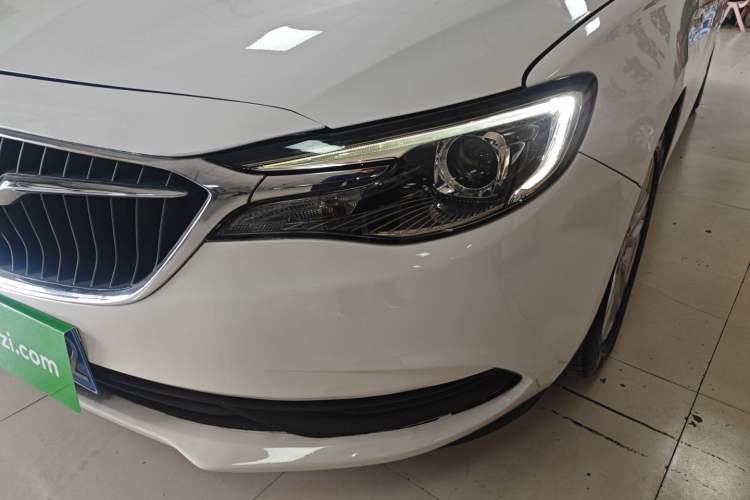 Used Buick GT 2021 1.3T Automatic Mild Hybrid Entry Model Left Front Headlight