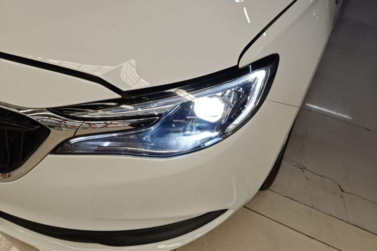 Used Buick GT 2021 Revised Version Flagship 1.5L Automatic Elite Edition Left Front Headlight