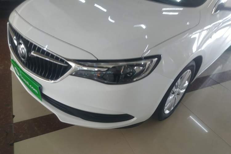 Used Buick GT 2021 Revised Version Flagship 1.5L Automatic Elite Edition Left Front Headlight