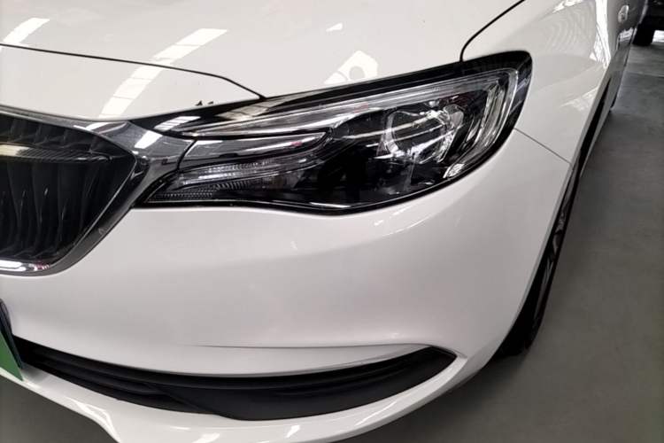 Used Buick GT 2021 Revised Version 1.3T Automatic Mild Hybrid Elite Edition Left Front Headlight