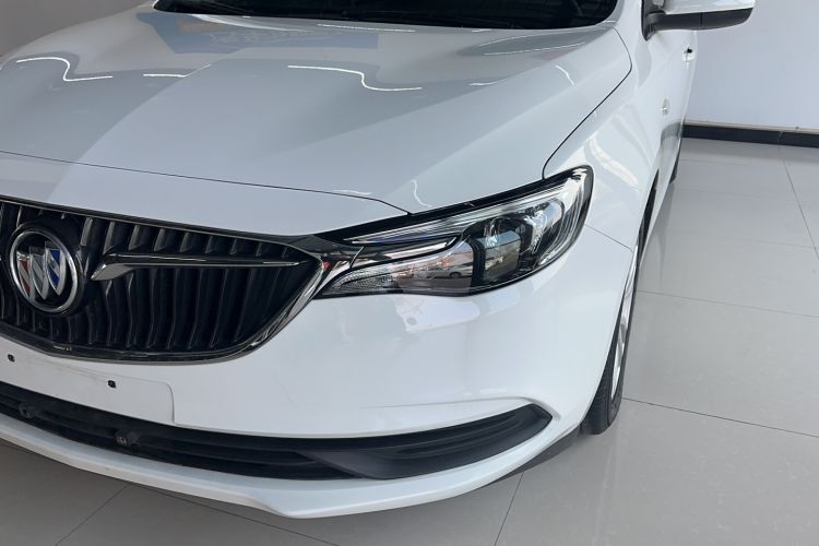 Used Buick GT 2021 Revised Version Flagship 1.5L Automatic Elite Edition Left Front Headlight