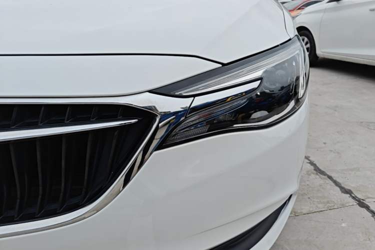Used Buick GT 2021 1.3T Automatic Mild Hybrid Elite Version Left Front Headlight
