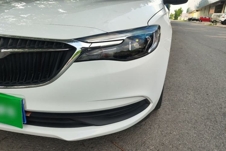 Used Buick GT 2021 Revised Version 1.3T Automatic Mild Hybrid Elite Edition Left Front Headlight