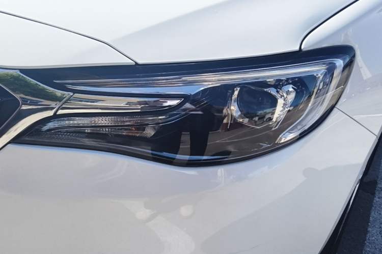 Used Buick GT 2021 Revised Version Flagship 1.5L Automatic Elite Edition Left Front Headlight