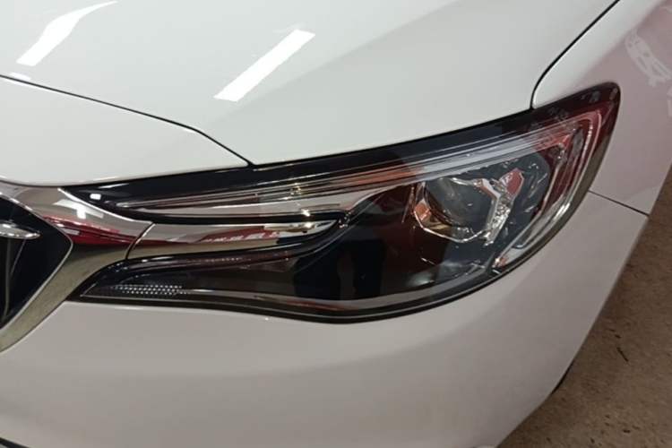 Used Buick GT 2021 Revised Version Flagship 1.5L Automatic Elite Edition Left Front Headlight