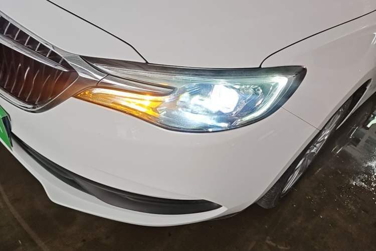 Used Buick GT 2021 Revised Version Flagship 1.5L Automatic Elite Edition Left Front Headlight