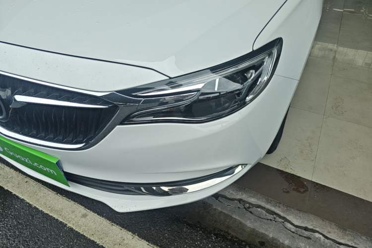 Used Buick GT 2021 Revised Version 1.3T Automatic Mild Hybrid Elite Edition Left Front Headlight