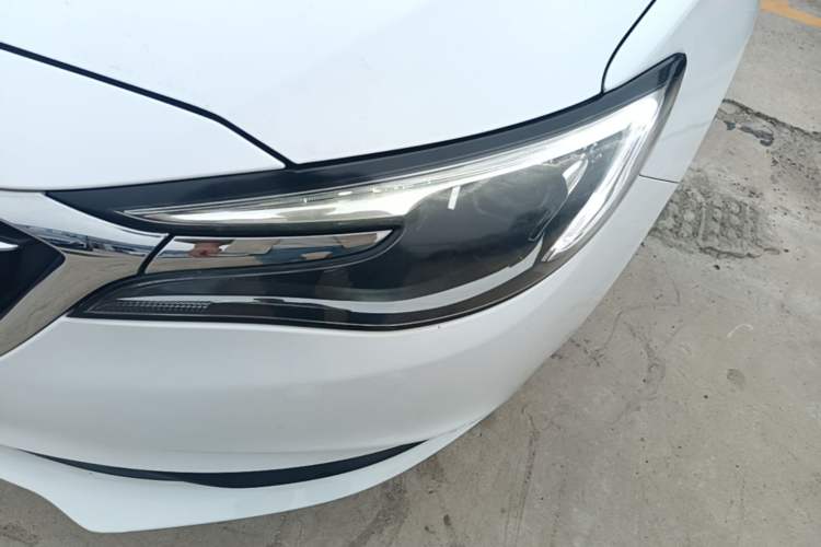 Used Buick GT 2021 1.3T Automatic Mild Hybrid Elite Version Left Front Headlight
