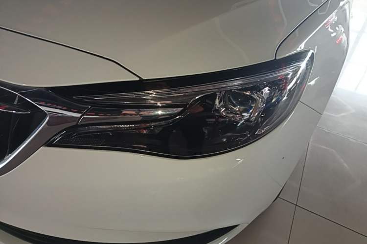 Used Buick GT 2021 Revised Version Flagship 1.5L Automatic Entry-Level Trim Left Front Headlight