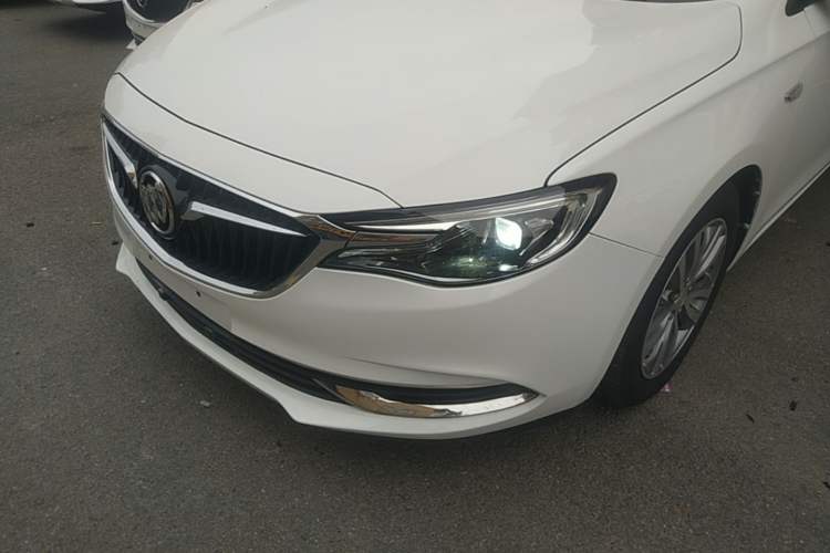 Used Buick GT 2021 1.3T Automatic Mild Hybrid Elite Version Left Front Headlight