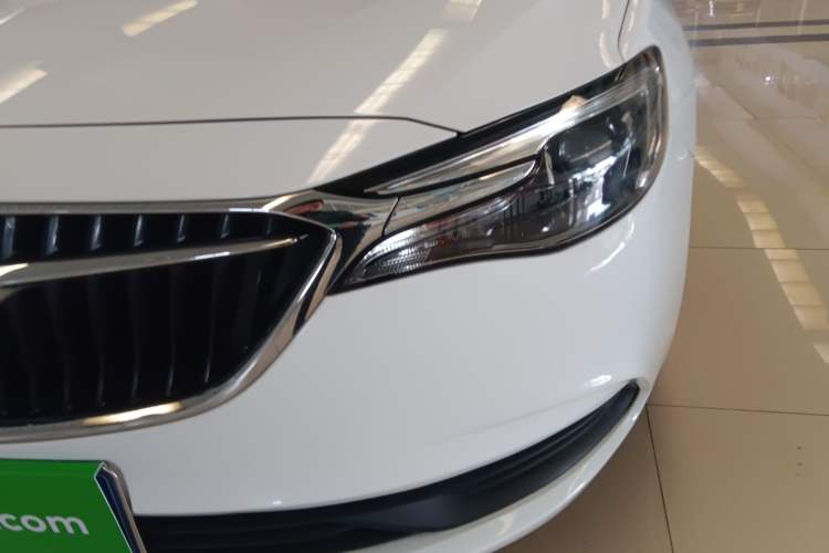 Used Buick GT 2021 Revised Version Flagship 1.5L Automatic Elite Edition Left Front Headlight