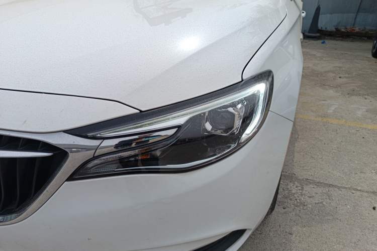 Used Buick GT 2021 Revised Version Flagship 1.5L Automatic Entry-Level Trim Left Front Headlight