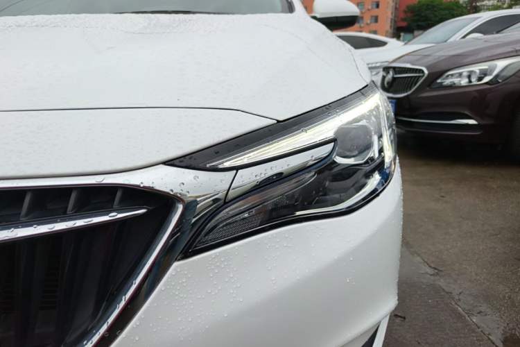 Used Buick GT 2021 Revised Version Flagship 1.5L Automatic Elite Edition Left Front Headlight