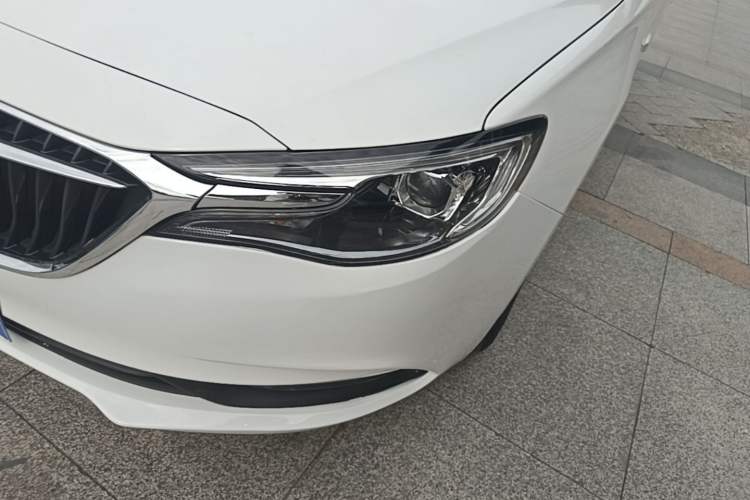 Used Buick GT 2021 Revised Version Flagship 1.5L Automatic Elite Edition Left Front Headlight