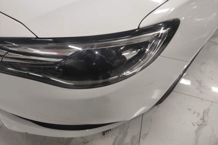 Used Buick GT 2021 Revised Version 1.3T Automatic Mild Hybrid Elite Edition Left Front Headlight
