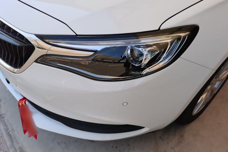 Used Buick GT 2021 Revised Version Flagship 1.5L Automatic Elite Edition Left Front Headlight