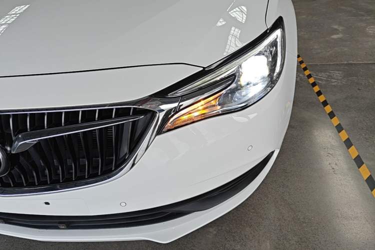 Used Buick GT 2021 Revised Version Flagship 1.5L Automatic Elite Edition Left Front Headlight