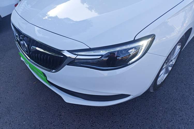 Used Buick GT 2021 Revised Version Flagship 1.5L Automatic Elite Edition Left Front Headlight