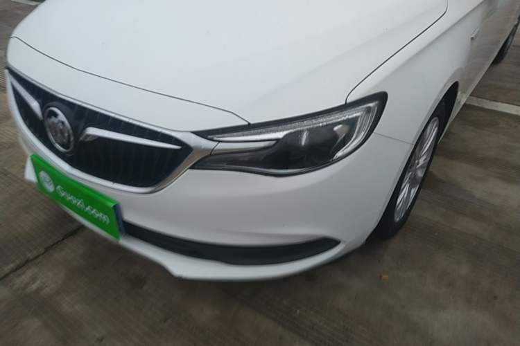 Used Buick GT 2021 Revised Version Flagship 1.5L Automatic Elite Edition Left Front Headlight
