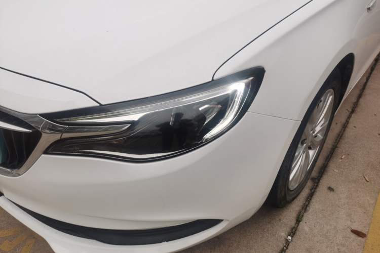 Used Buick GT 2021 Revised Version Flagship 1.5L Automatic Elite Edition Left Front Headlight