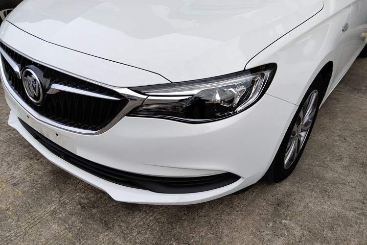 Used Buick GT 2021 Revised Version 1.3T Automatic Mild Hybrid Elite Edition Left Front Headlight