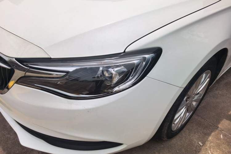 Used Buick GT 2021 Revised Version Flagship 1.5L Automatic Elite Edition Left Front Headlight