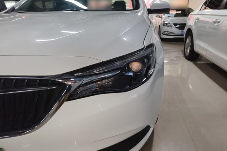 Used Buick GT 2021 Revised Version 1.3T Automatic Mild Hybrid Elite Edition Left Front Headlight