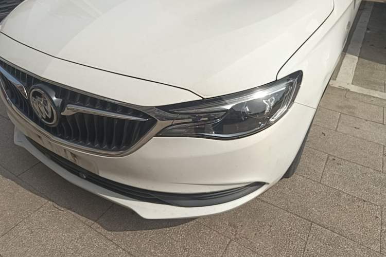 Used Buick GT 2021 Revised Version Flagship 1.5L Automatic Elite Edition Left Front Headlight