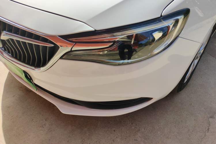 Used Buick GT 2021 Revised Version Flagship 1.5L Automatic Elite Edition Left Front Headlight