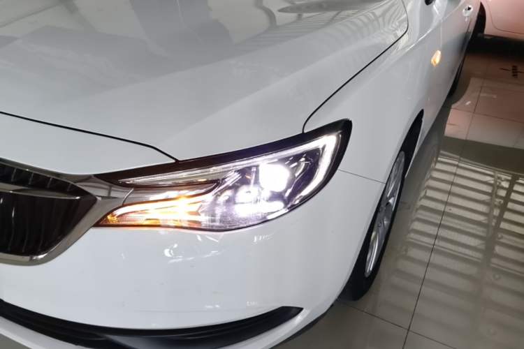 Used Buick GT 2021 Revised Version Flagship 1.5L Automatic Elite Edition Left Front Headlight