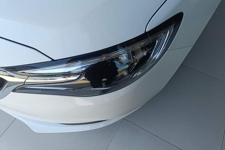Used Buick GT 2021 Revised Version 1.3T Automatic Mild Hybrid Elite Edition Left Front Headlight