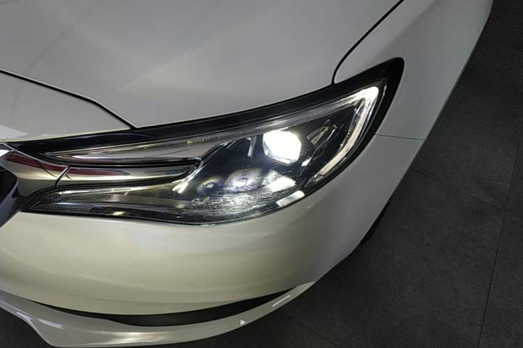 Used Buick GT 2021 Exemplar 1.5L Automatic Elite Version Left Front Headlight