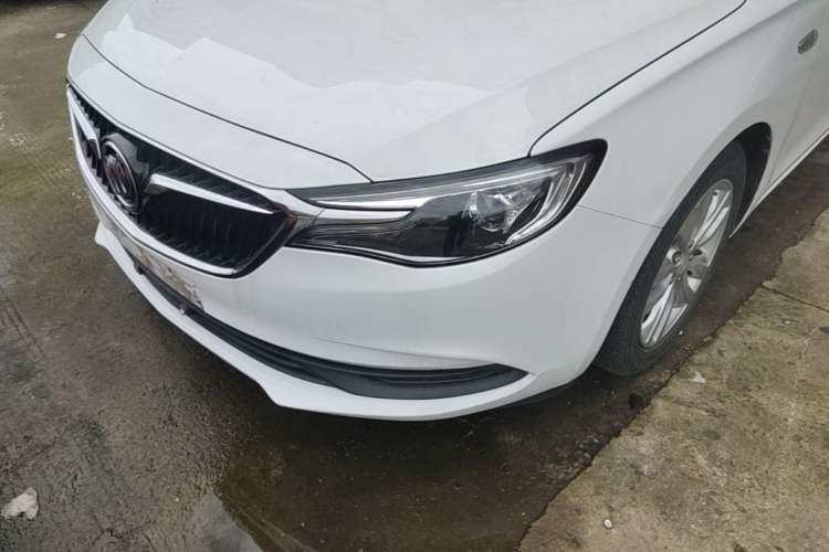 Used Buick GT 2021 Revised Version Flagship 1.5L Automatic Elite Edition Left Front Headlight