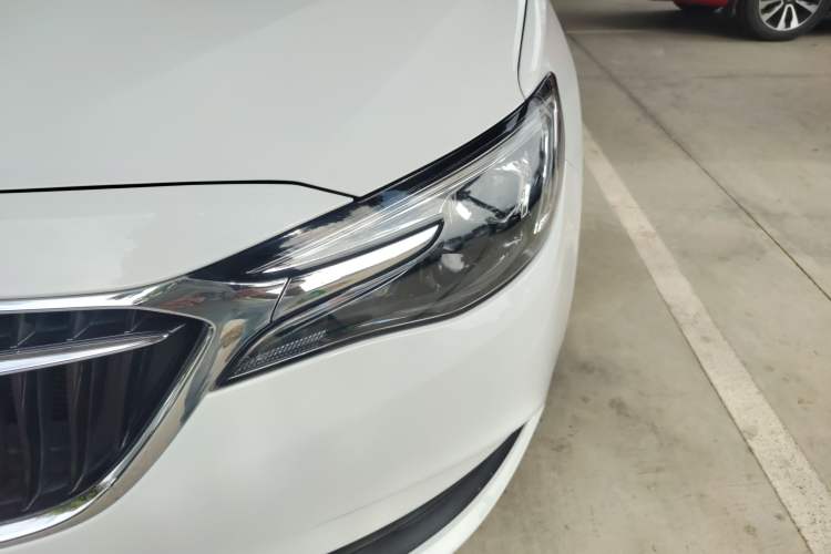 Used Buick GT 2021 Revised Version Flagship 1.5L Automatic Elite Edition Left Front Headlight