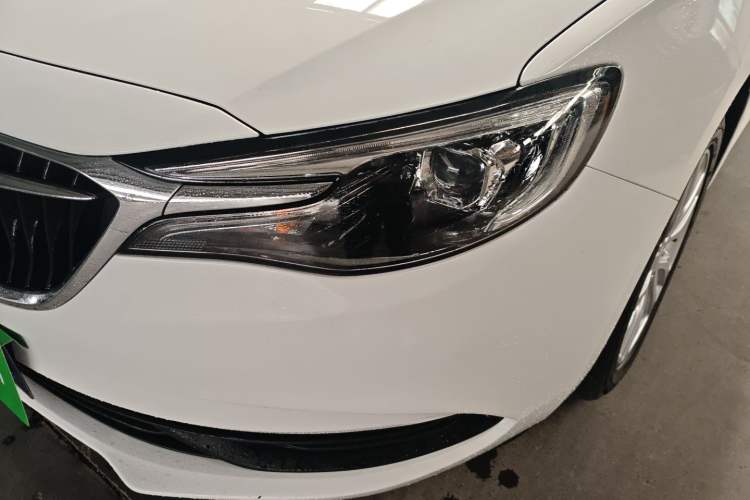 Used Buick GT 2021 Revised Version Flagship 1.5L Automatic Entry-Level Trim Left Front Headlight
