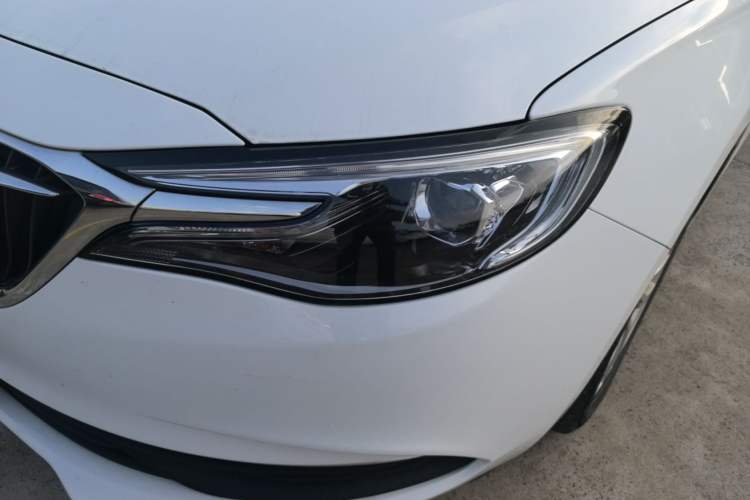 Used Buick GT 2021 Revised Version Flagship 1.5L Automatic Elite Edition Left Front Headlight