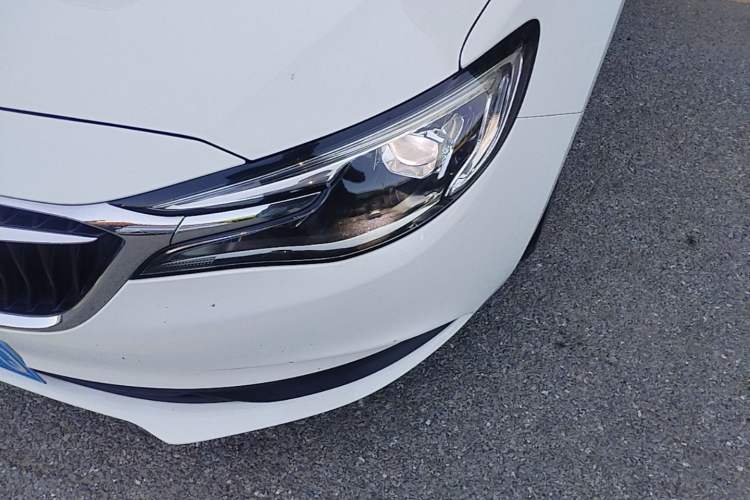 Used Buick GT 2021 Revised Version Flagship 1.5L Automatic Elite Edition Left Front Headlight