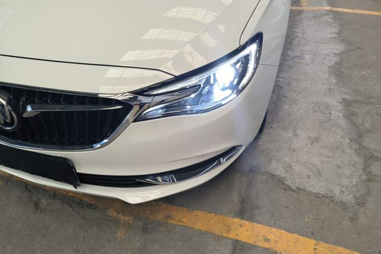 Used Buick GT 2021 Revised Version Flagship 1.5L Automatic Elite Edition Left Front Headlight