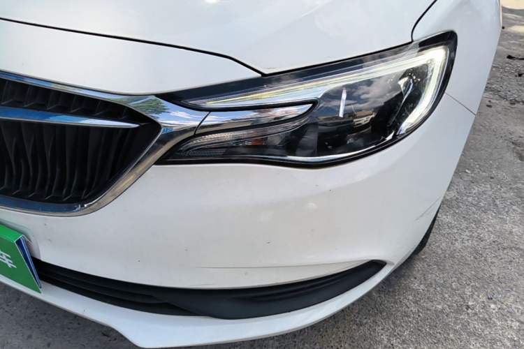Used Buick GT 2021 Revised Version 1.3T Automatic Mild Hybrid Elite Edition Left Front Headlight