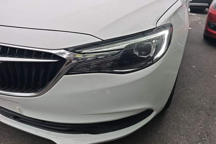 Used Buick GT 2021 Revised Version Flagship 1.5L Automatic Elite Edition Left Front Headlight