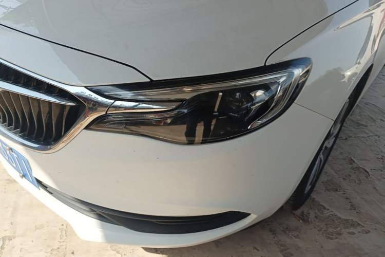 Used Buick GT 2021 1.3T Automatic Mild Hybrid Elite Version Left Front Headlight