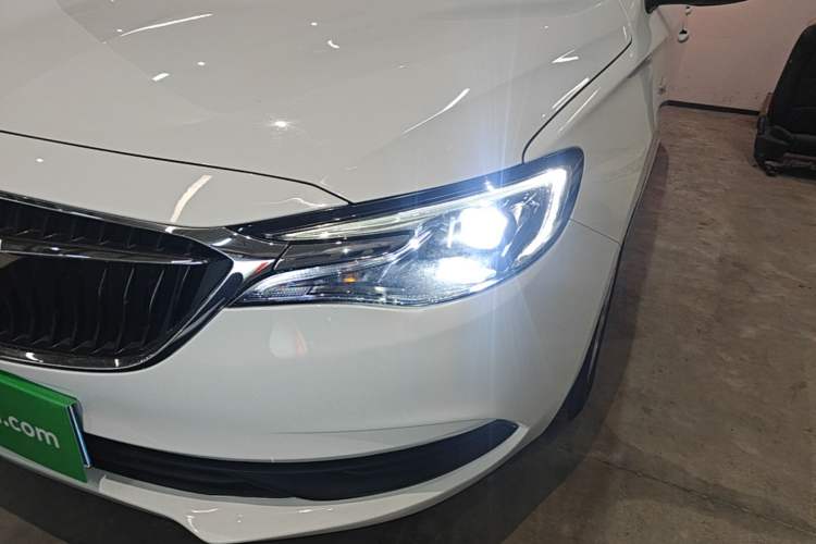 Used Buick GT 2021 Exemplar 1.5L Automatic Elite Version Left Front Headlight