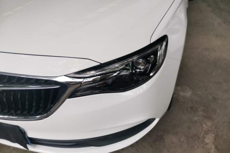 Used Buick GT 2021 1.3T Automatic Mild Hybrid Elite Version Left Front Headlight