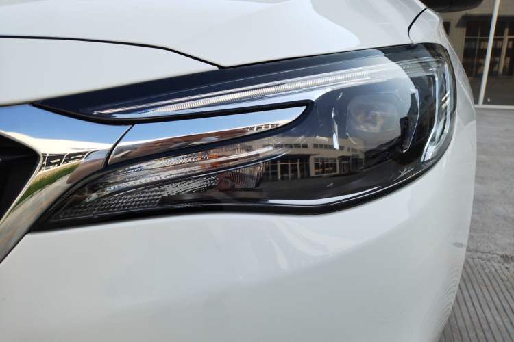 Used Buick GT 2021 Revised Version Flagship 1.5L Automatic Elite Edition Left Front Headlight