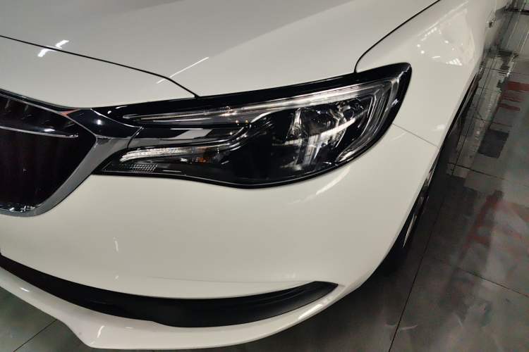 Used Buick GT 2021 Revised Version Flagship 1.5L Automatic Elite Edition Left Front Headlight