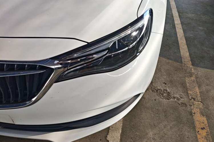 Used Buick GT 2021 Revised Version Flagship 1.5L Automatic Elite Edition Left Front Headlight