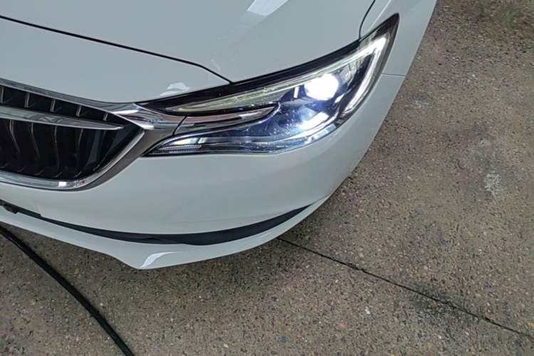Used Buick GT 2021 Revised Version Flagship 1.5L Automatic Elite Edition Left Front Headlight