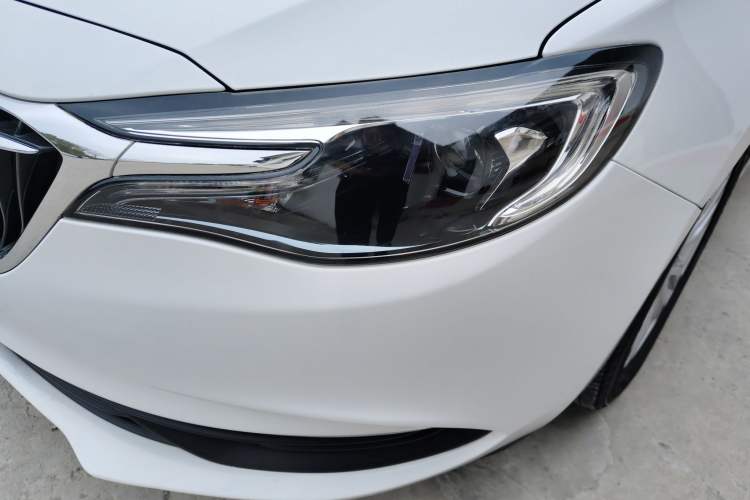 Used Buick GT 2021 Exemplar 1.5L Automatic Elite Version Left Front Headlight