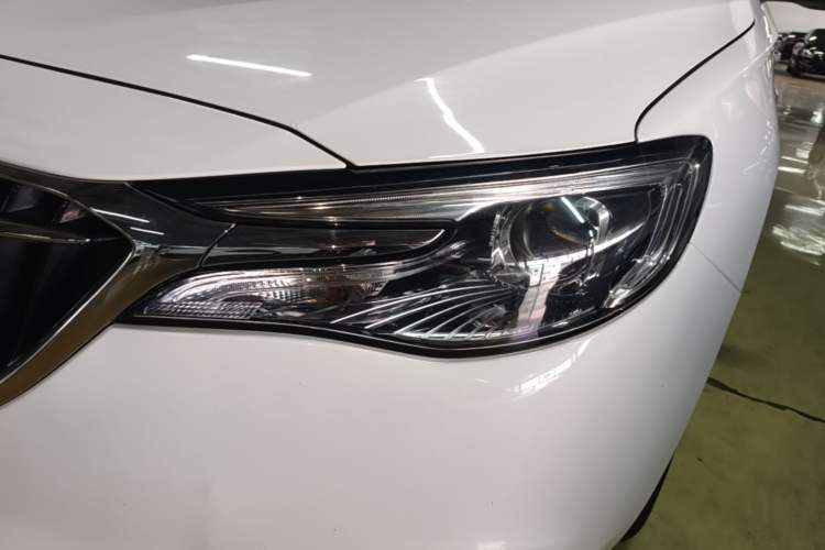 Used Buick GT 2021 Revised Version Flagship 1.5L Automatic Entry-Level Trim Left Front Headlight