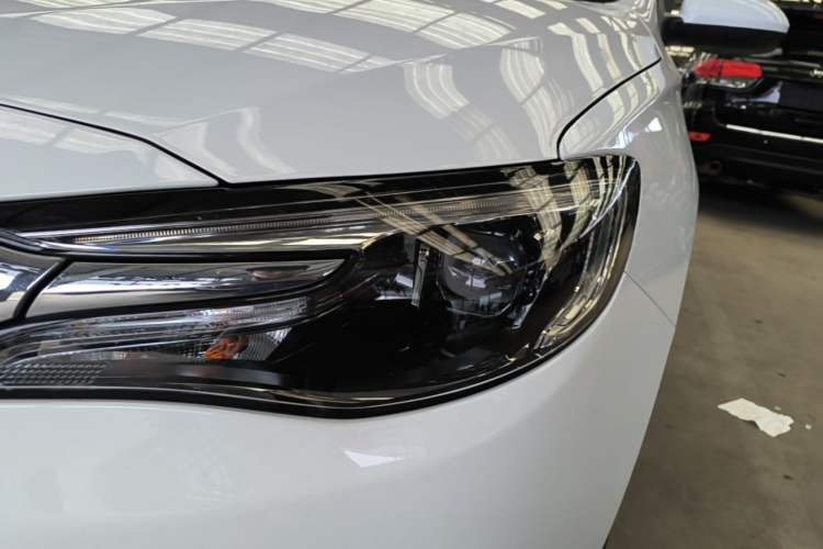 Used Buick GT 2021 Revised Version Flagship 1.5L Automatic Elite Edition Left Front Headlight